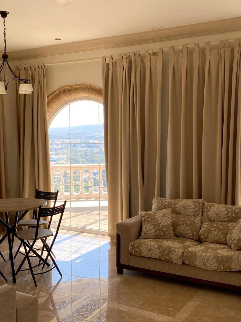 Nostrana Village Apartments Коскину Номер фото